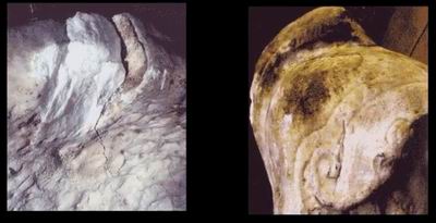 На этих двух фотографиях показано разрушение мрамора