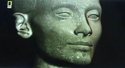 Вот другое лицо Нефертити