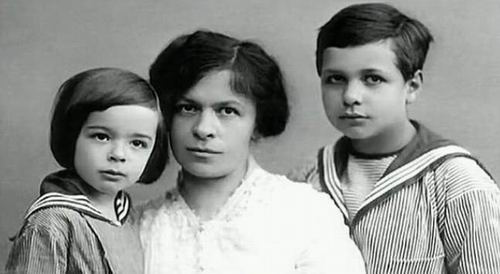 Mileva Maric с сыновьями, 1914
