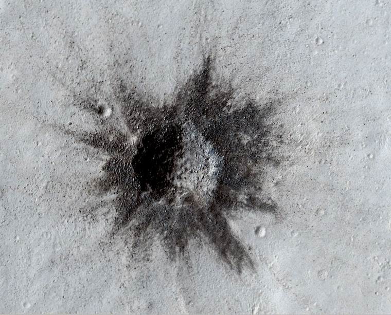 Снимок ударного кратера с близкого расстояния