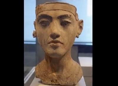 Голова Эхнатона 1 из Берлинского музея