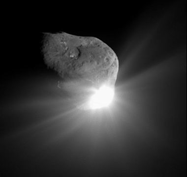 комета Темпеля-1
